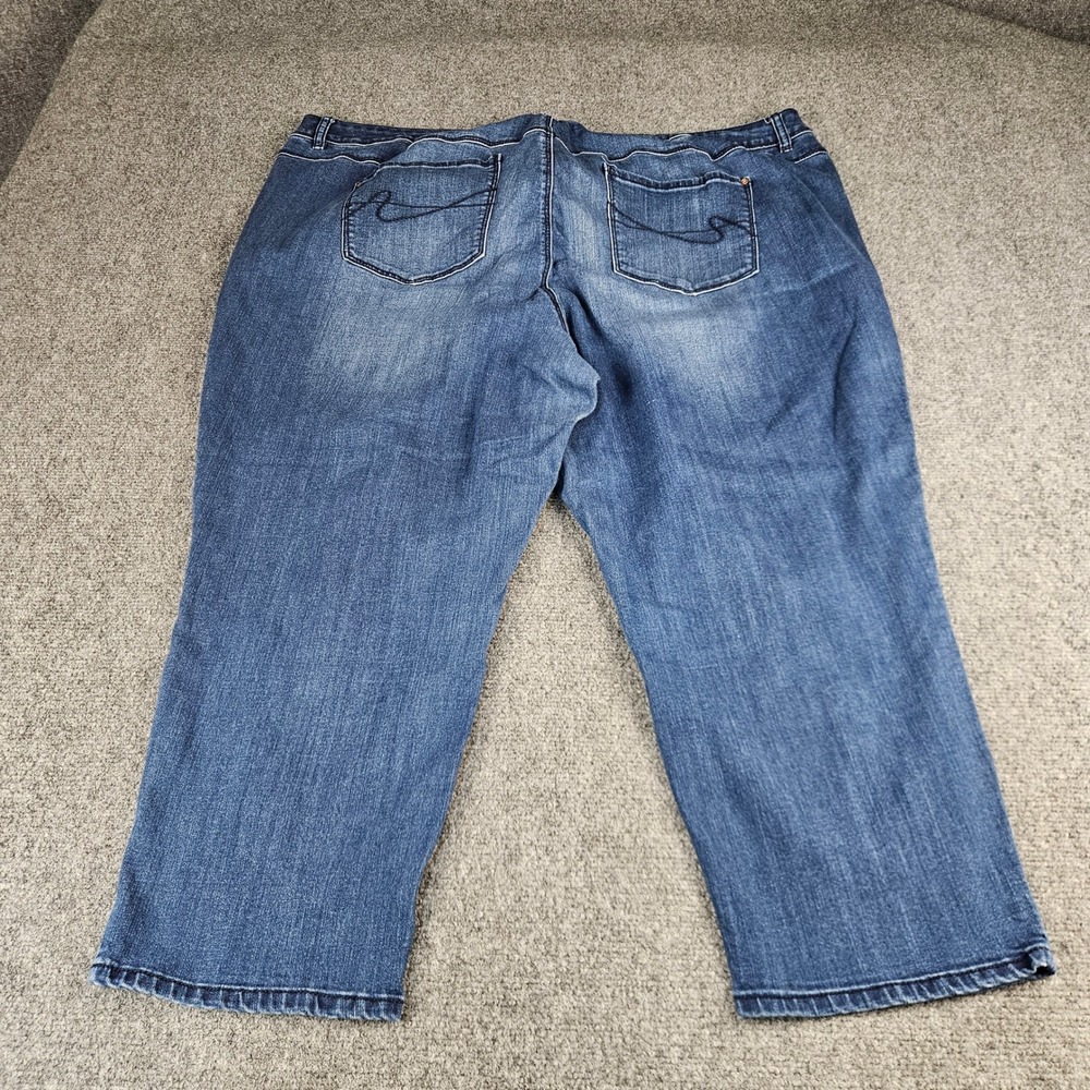 Catherines Est 1946 Denim Blue Cropped Jeans Plus Size 26W Contemporary Capri - Picture 9 of 9